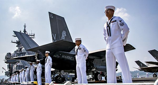 USS Wasp, Marines Arrive in the Philippines for Balikatan Exercise